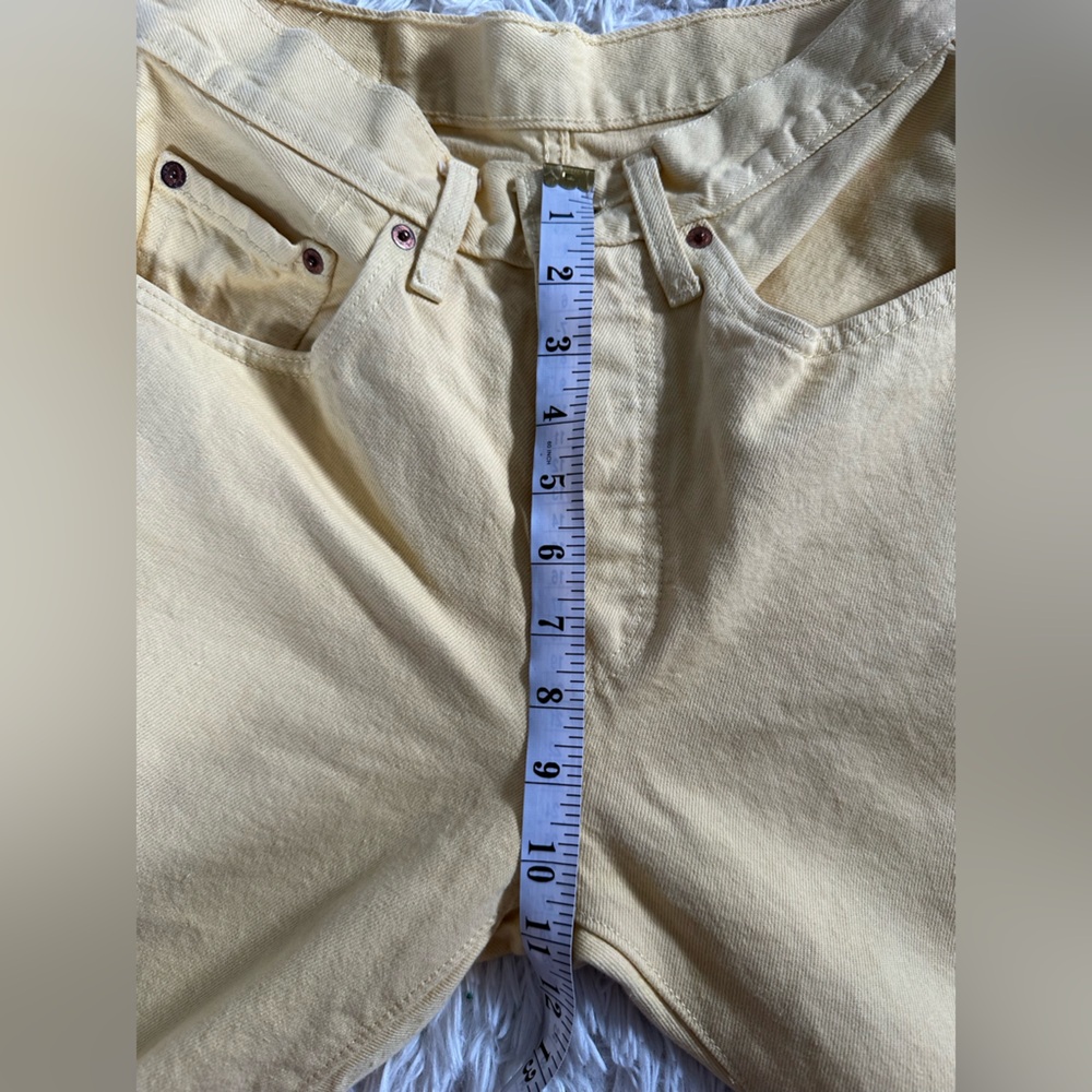 Levi's yellow Button-Fly Jeans - Picture 3 of 11